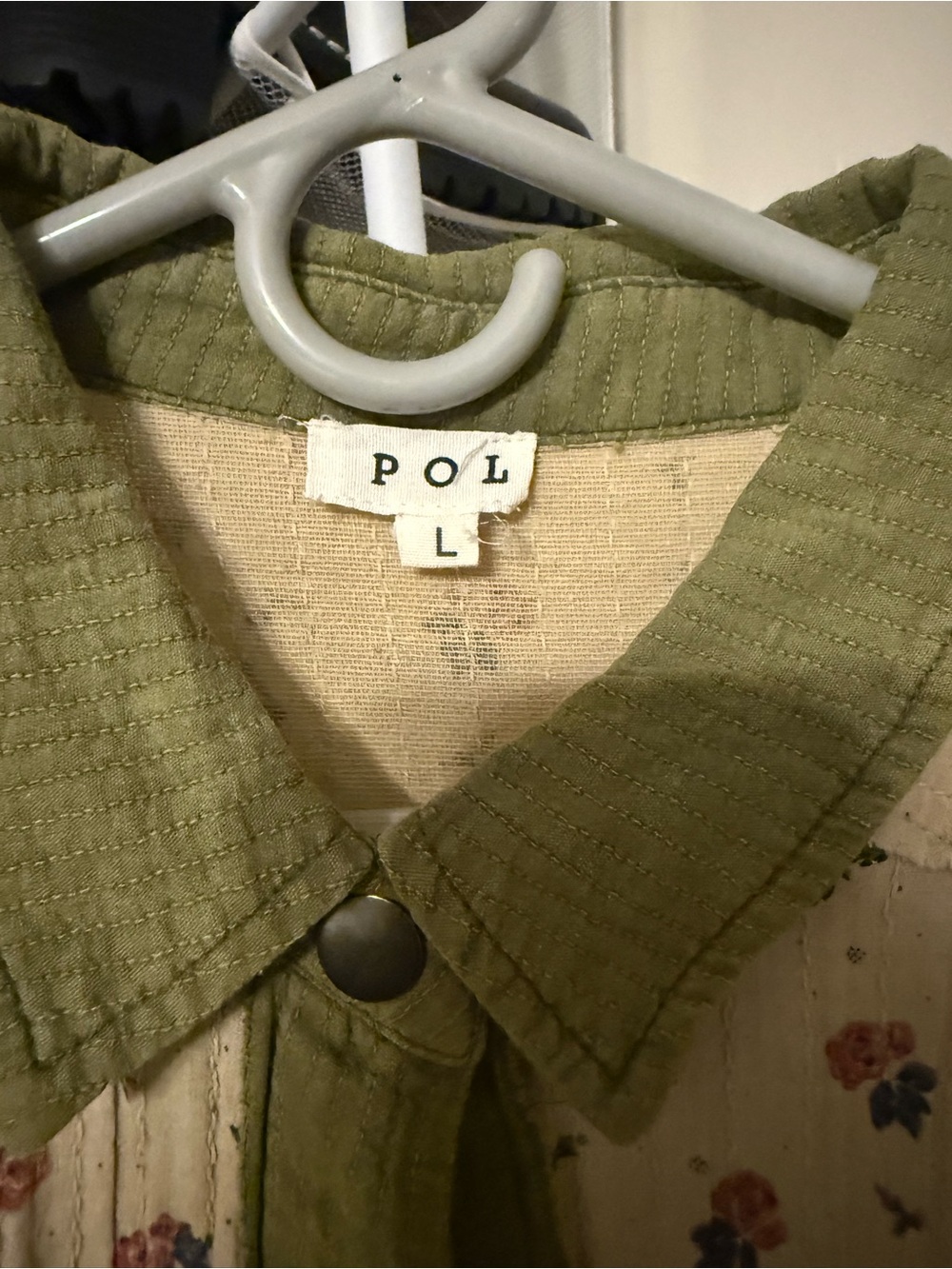 POL Mixed-Print Patchwork Button-Up Shirt Jacket in Olive, Cream, Navy - Picture 4 of 4